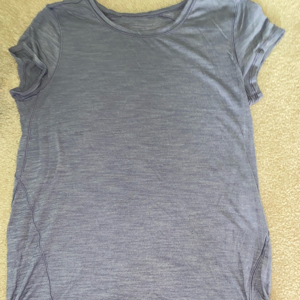 Lululemon Tee